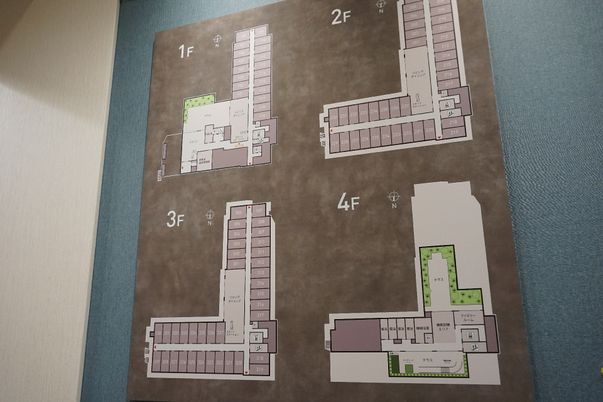 施設の各フロア案内図