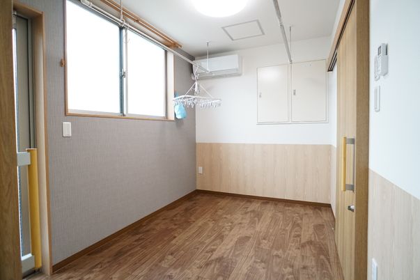 居室の明るい空間