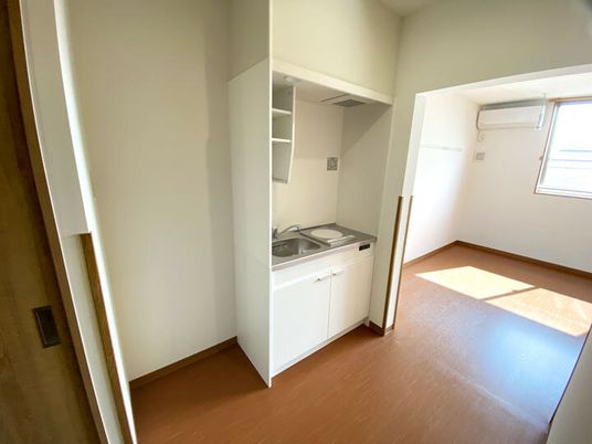 居室のキッチンスペース