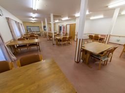 多目的室の明るい空間