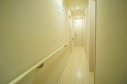 清潔感ある廊下