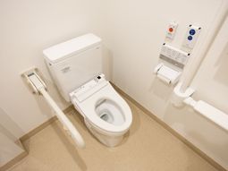安全設計のトイレ