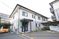 清潔感のある建物エントランス