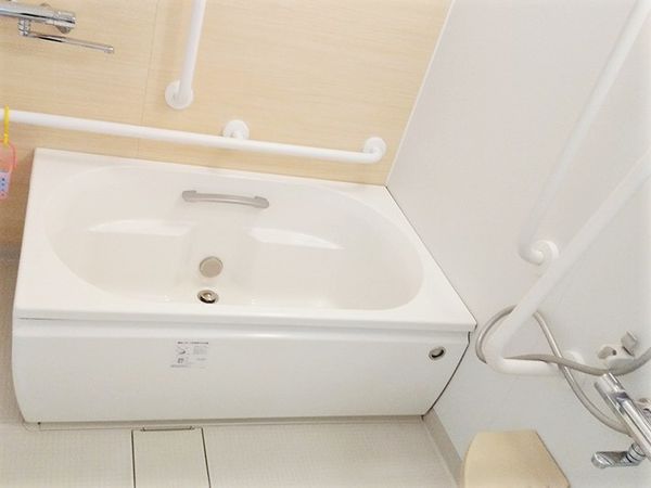 手すり付き洗面台