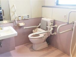 バリアフリートイレ設備