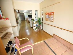 エントランスの角度からの一部