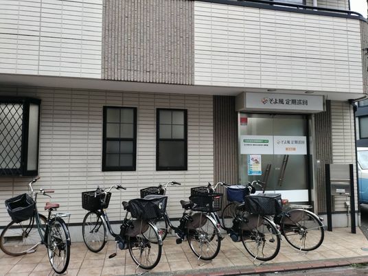 快適なエントランス外観