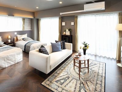 快適な洋室の居住空間