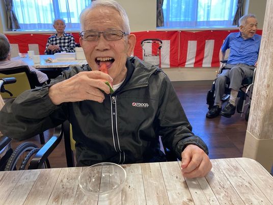笑顔溢れる食堂スタッフ募集