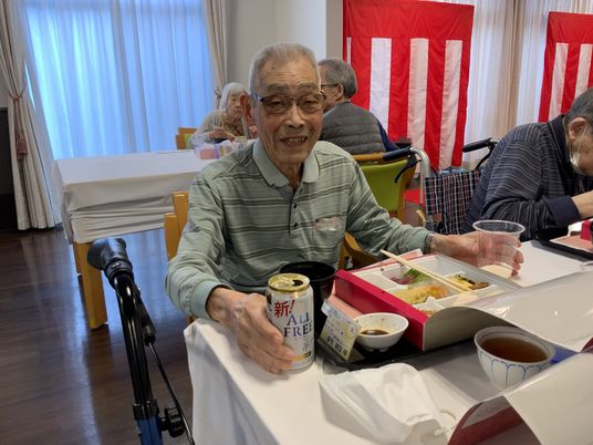 楽しい食事風景