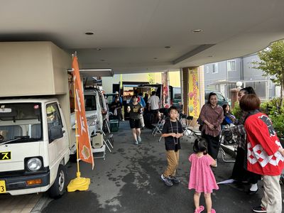 明るく広々した共有スペース