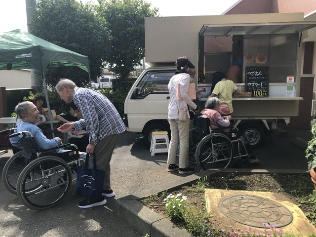 キッチンカー