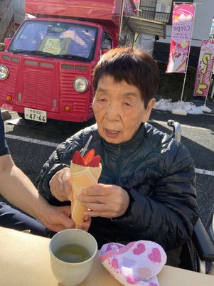 おやつのサービス準備中