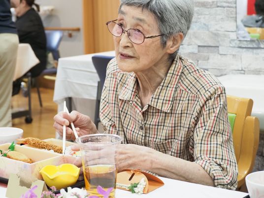 ランチを楽しむ様子