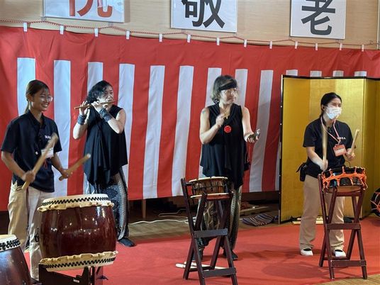 和太鼓パフォーマンス