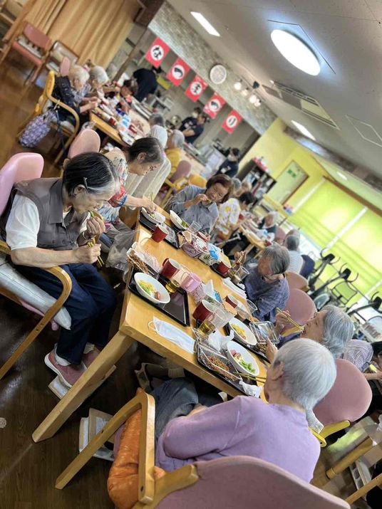 ダイニングルーム