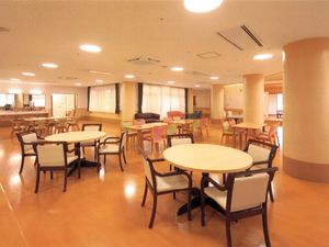 明るい食堂  