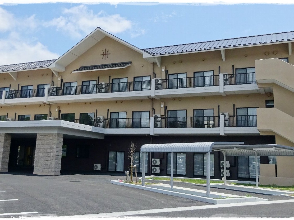 介護老人保健施設 ファンコート泉の外観