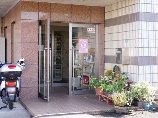 明るいエントランス部分