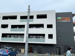 新築の建物外観