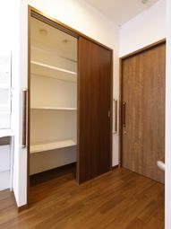 洗練されたクローゼット