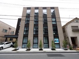 モダンな建物の外観