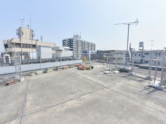 広々とした屋上スペース