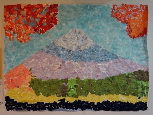 折り紙で作った富士山