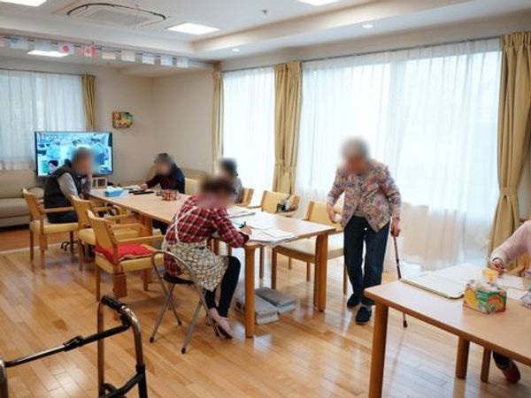 活動中のダイニングルーム