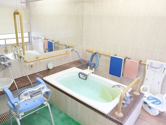 介護用バリアフリー浴室