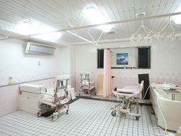 清潔な浴室設備