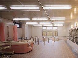 リハビリ用の浴槽と設備