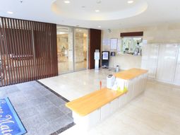 清潔なエントランスエリア