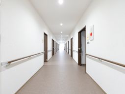 清潔感のある廊下