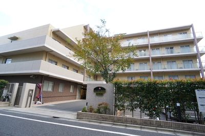 清潔感ある建物の外観