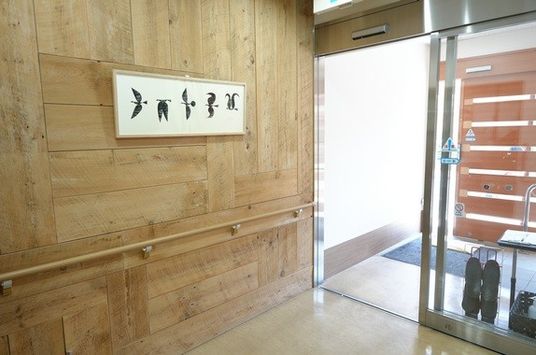 歓迎するエントランス