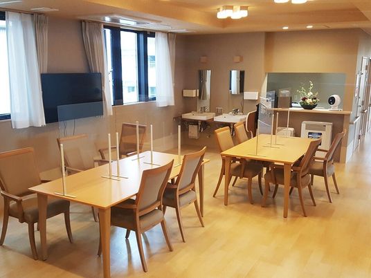 共有ダイニングスペース