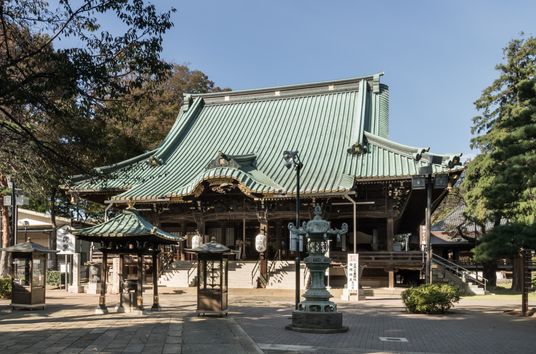 広場の建物