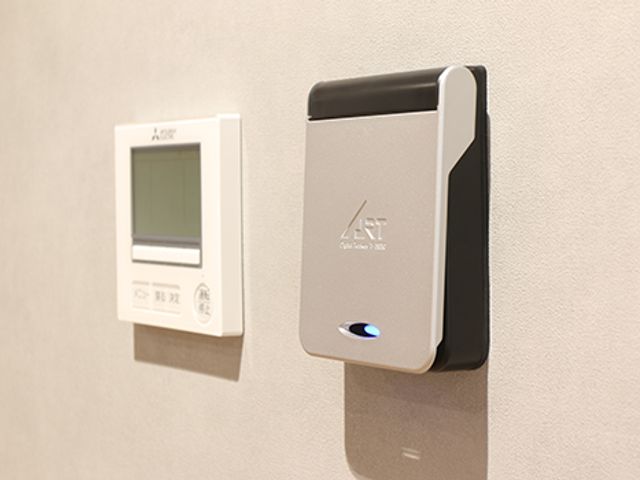 設備機器の壁面 内観 シンプルなデザインの設備が整っています。施設内の機能や利便性を向上させる工夫が施されています。