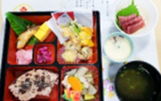 彩り豊かな和食膳
