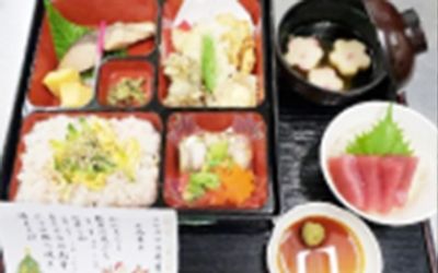 和風の彩り豊かな料理