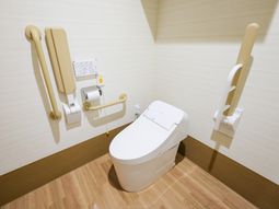 手すり付きトイレ  