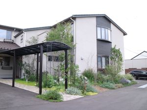 緑豊かな外観