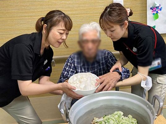 食材を切る活動