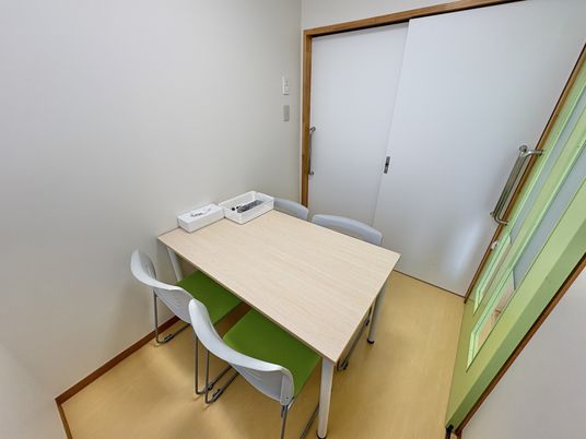 くつろぎの和やかな空間