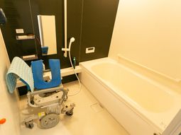 バリアフリー浴室設備