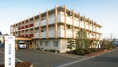 優しい外観が印象的な建物