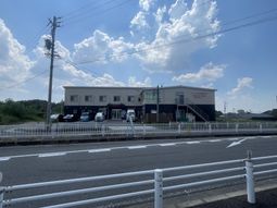 施設の外観