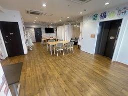 共有スペースの室内