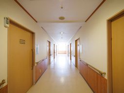 清潔な廊下の風景